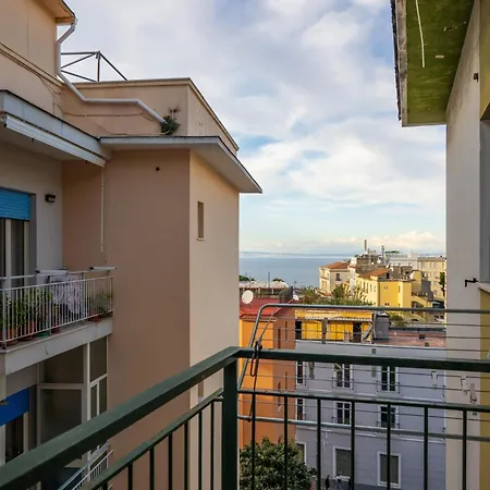 Rossella Semesterbostad *